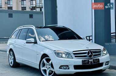 Универсал Mercedes-Benz C-Class 2009 в 