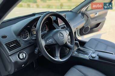 Универсал Mercedes-Benz C-Class 2009 в 