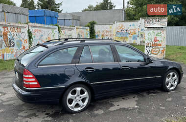 Универсал Mercedes-Benz C-Class 2004 в 