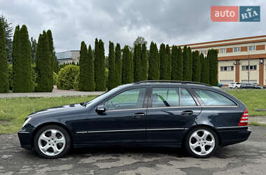 Универсал Mercedes-Benz C-Class 2004 в 