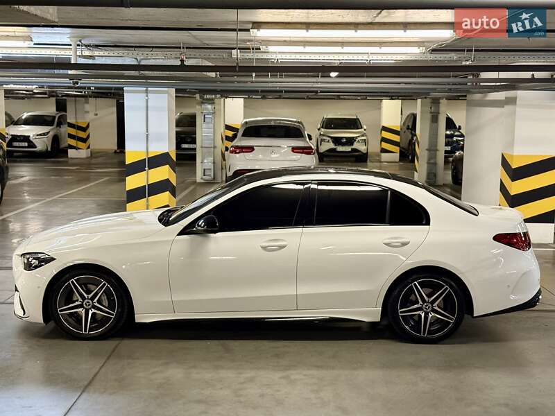 Седан Mercedes-Benz C-Class 2021 в Киеве