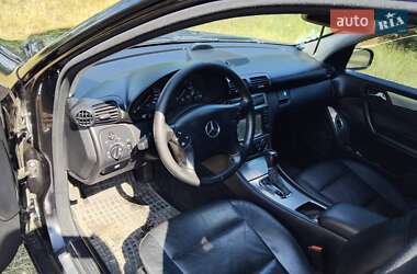 Универсал Mercedes-Benz C-Class 2004 в 