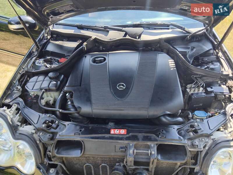 Универсал Mercedes-Benz C-Class 2004 в Львове