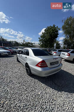 Седан Mercedes-Benz C-Class 2000 в 