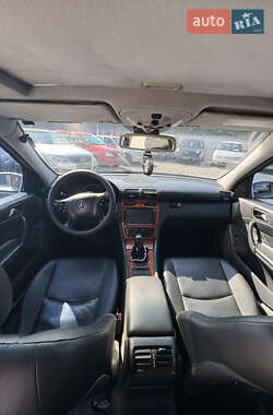 Седан Mercedes-Benz C-Class 2000 в 