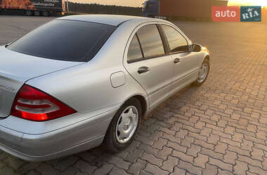 Седан Mercedes-Benz C-Class 2002 в 