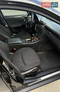 Универсал Mercedes-Benz C-Class 2006 в 