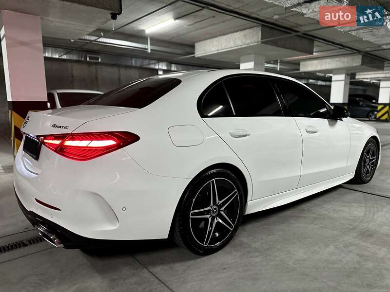 Седан Mercedes-Benz C-Class 2022 в Дніпрі