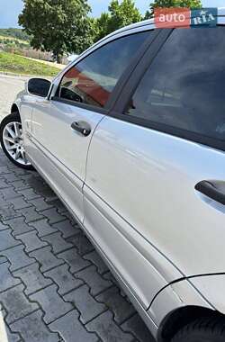 Седан Mercedes-Benz C-Class 2003 в 