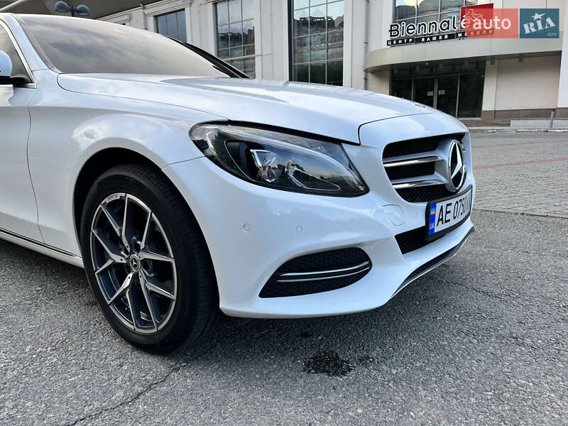Седан Mercedes-Benz C-Class 2014 в Києві