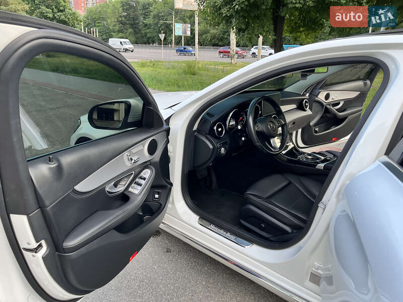 Седан Mercedes-Benz C-Class 2014 в Києві