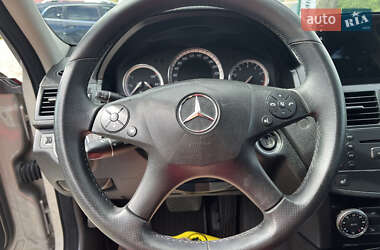 Седан Mercedes-Benz C-Class 2007 в 