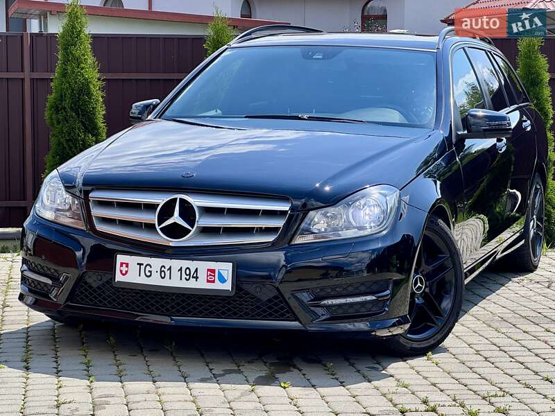 Універсал Mercedes-Benz C-Class 2012 в Стрию