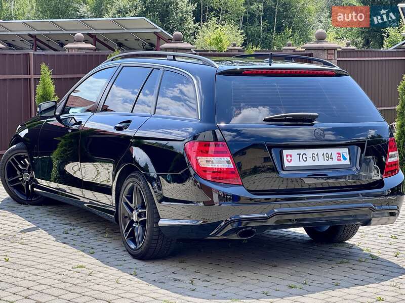 Універсал Mercedes-Benz C-Class 2012 в Стрию