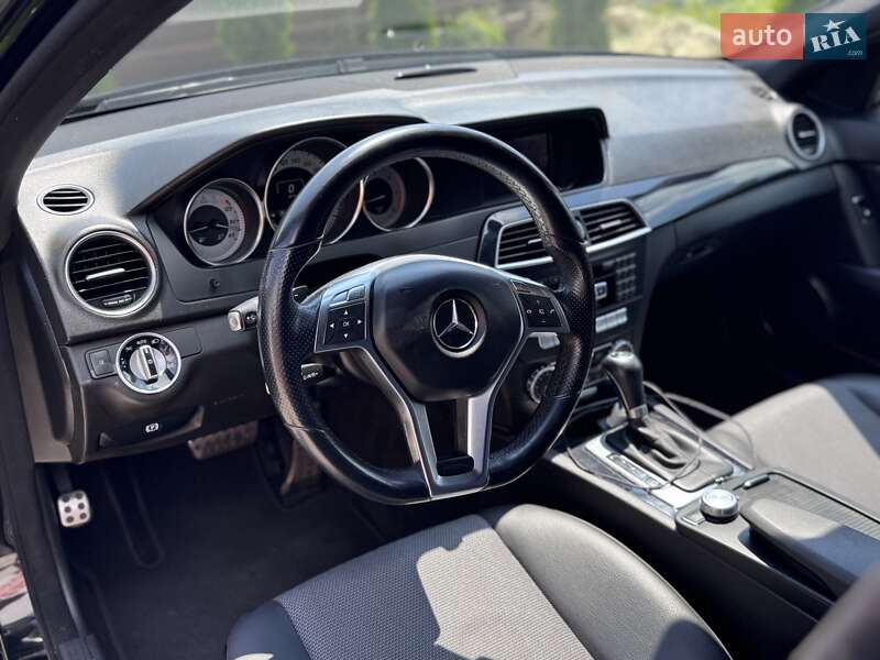 Універсал Mercedes-Benz C-Class 2012 в Стрию