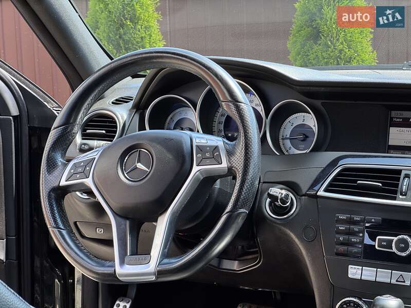 Універсал Mercedes-Benz C-Class 2012 в Стрию