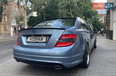 Седан Mercedes-Benz C-Class 2011 в 