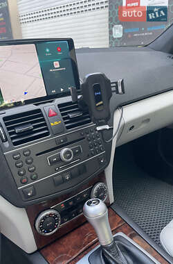 Седан Mercedes-Benz C-Class 2011 в 