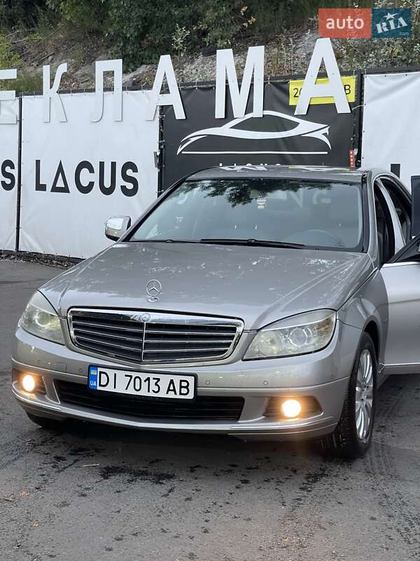 Седан Mercedes-Benz C-Class 2008 в Києві