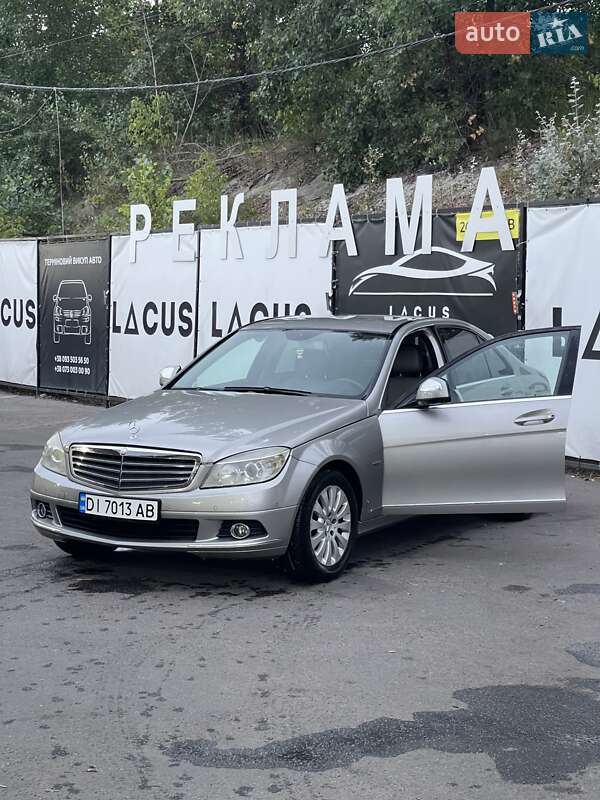 Седан Mercedes-Benz C-Class 2008 в Києві