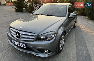 Mercedes-Benz C-Class 2010 Mercedes-Benz C-Class 2010