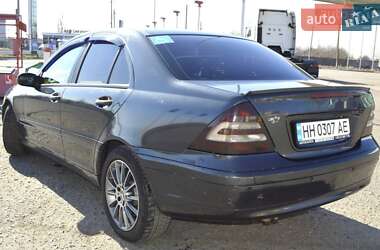 Седан Mercedes-Benz C-Class 2001 в 