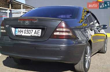 Седан Mercedes-Benz C-Class 2001 в 