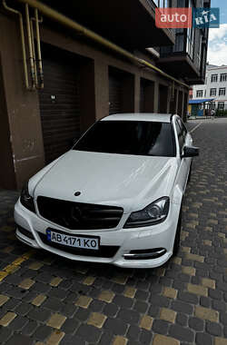Седан Mercedes-Benz C-Class 2011 в 