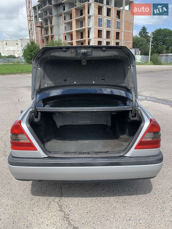 Седан Mercedes-Benz C-Class 1995 в Пустомытах