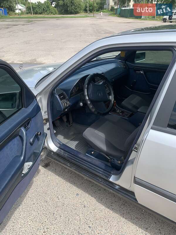 Седан Mercedes-Benz C-Class 1995 в Пустомытах