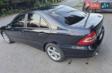 Седан Mercedes-Benz C-Class 2006 в 