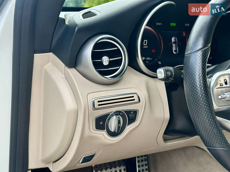 Купе Mercedes-Benz C-Class 2019 в Одесі