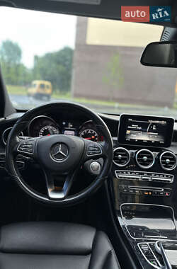 Седан Mercedes-Benz C-Class 2017 в 
