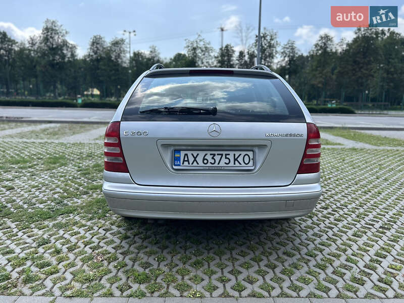 Универсал Mercedes-Benz C-Class 2002 в Харькове фото 10 Универсал Mercedes-Benz C-Class 2002 в Харькове