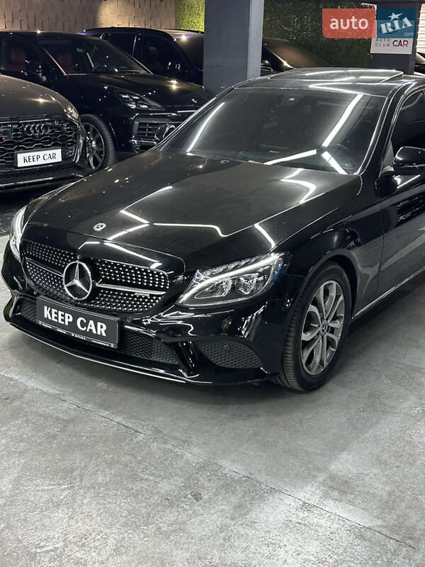 Седан Mercedes-Benz C-Class 2017 в Одессе фото 10 Седан Mercedes-Benz C-Class 2017 в Одессе