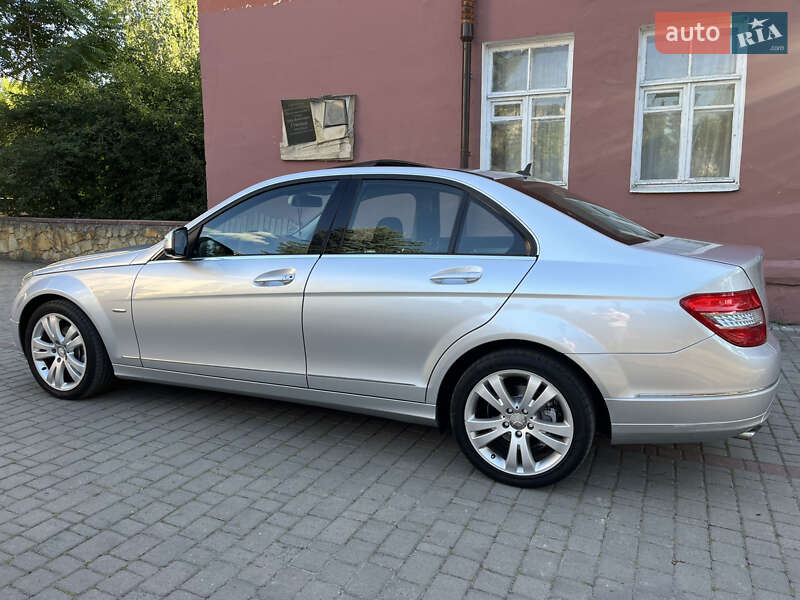 Седан Mercedes-Benz C-Class 2008 в Могилев-Подольске