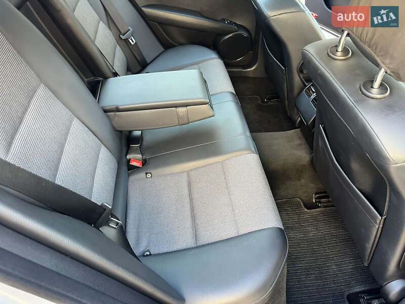 Седан Mercedes-Benz C-Class 2008 в Могилев-Подольске