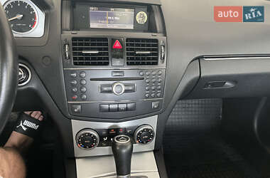 Седан Mercedes-Benz C-Class 2008 в 