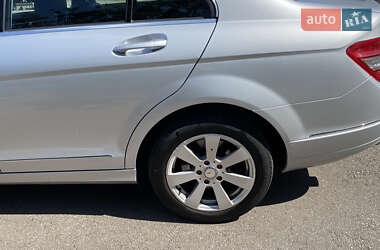 Седан Mercedes-Benz C-Class 2008 в 