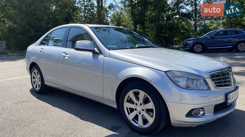 Седан Mercedes-Benz C-Class 2008 в Киеве