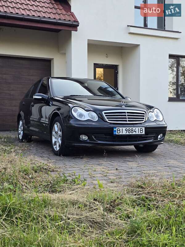Седан Mercedes-Benz C-Class 2007 в Гадячі