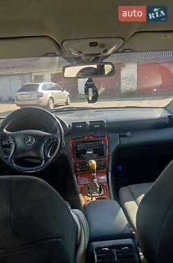 Универсал Mercedes-Benz C-Class 2002 в 