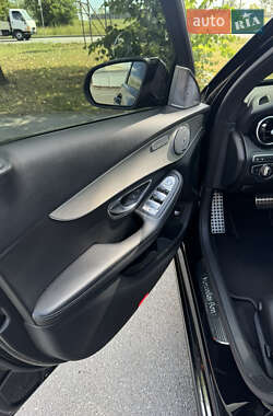 Седан Mercedes-Benz C-Class 2016 в 