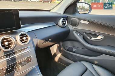 Седан Mercedes-Benz C-Class 2017 в 