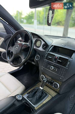 Седан Mercedes-Benz C-Class 2007 в 