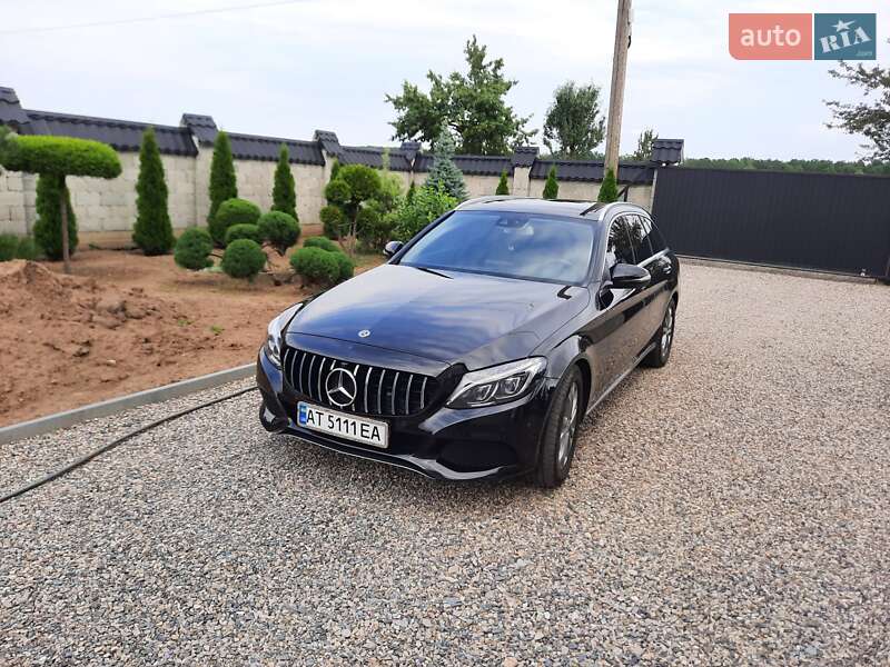 Універсал Mercedes-Benz C-Class 2017 в Івано-Франківську