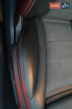 Универсал Mercedes-Benz C-Class 2017 в 