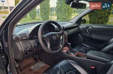 Седан Mercedes-Benz C-Class 2003 в 