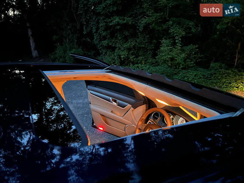 Седан Mercedes-Benz C-Class 2011 в Києві