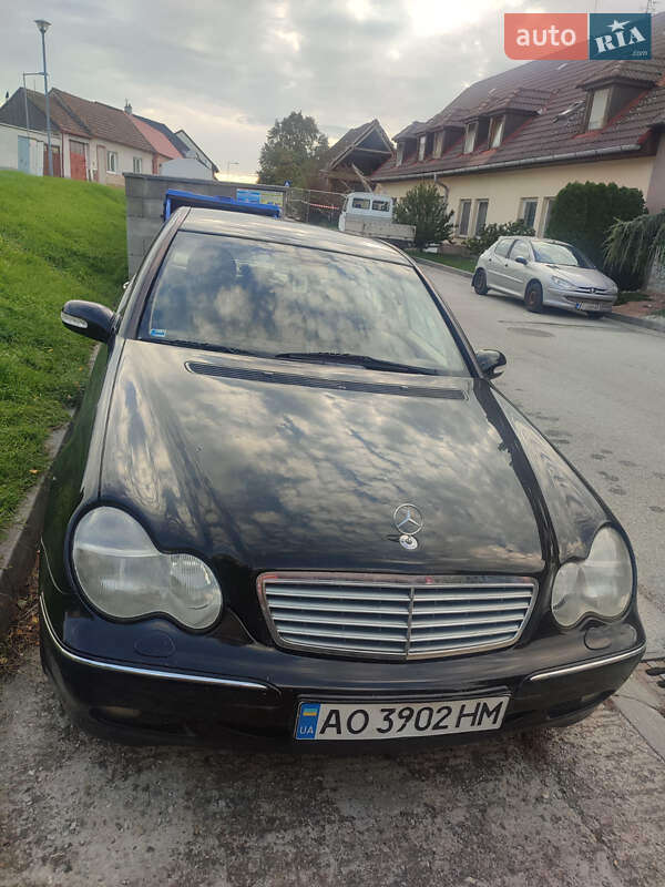 Mercedes-Benz C-Class 2000